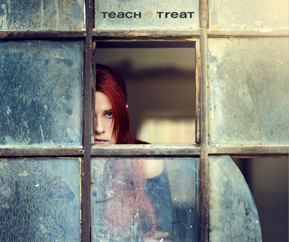 Ο Κύκλος του Φόβου: Όταν η Κοινωνία Αποκλείει και το Άτομο Σιωπά